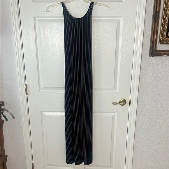City Triangles Dresses & Skirts - Vintage 90s City Triangles Black and‎ White Striped Maxi Dress, Sz Medium